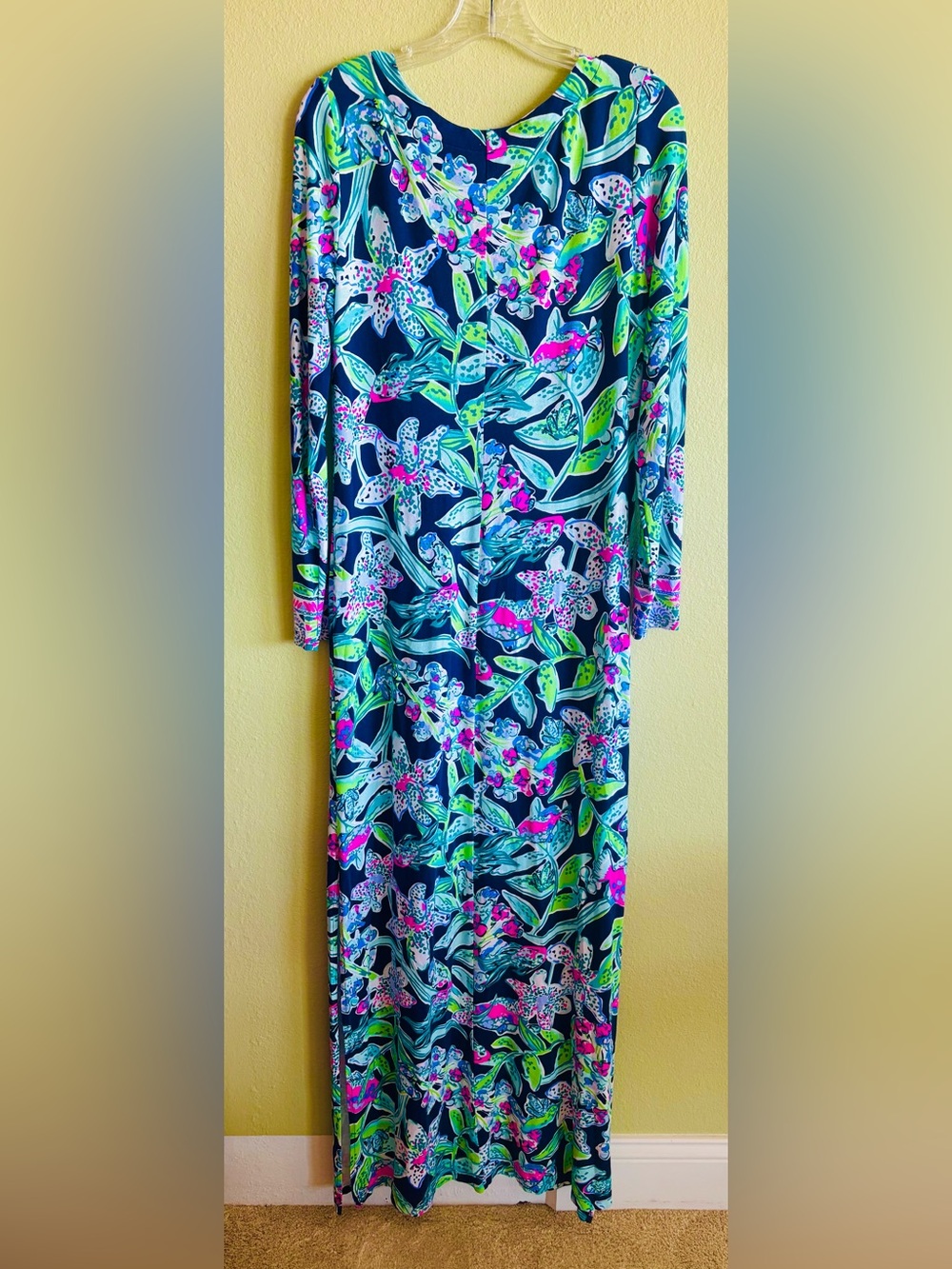Lilly Pulitzer Women's UPF 50+ Faye Maxi Dress Size: Medium - Picture 3 of 7